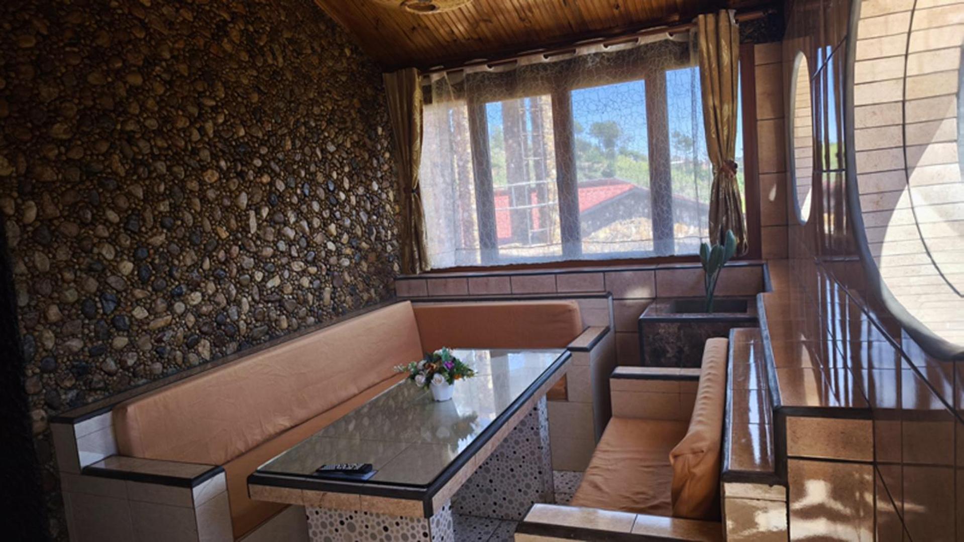 Hotel Restaurant Le Miamiam Glouglou Ambositra Zewnętrze zdjęcie